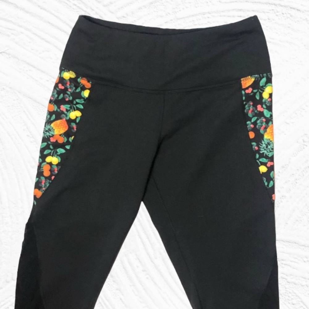 Zelos Fruit Novelty Print Workout Set Size S/M - Picture 3 of 11